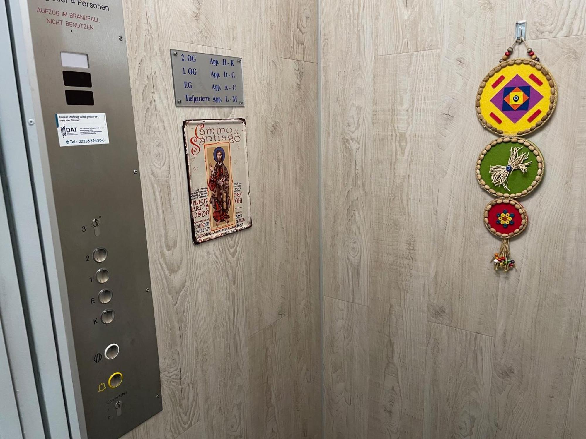 500 Miles Apartments Бонн Экстерьер фото